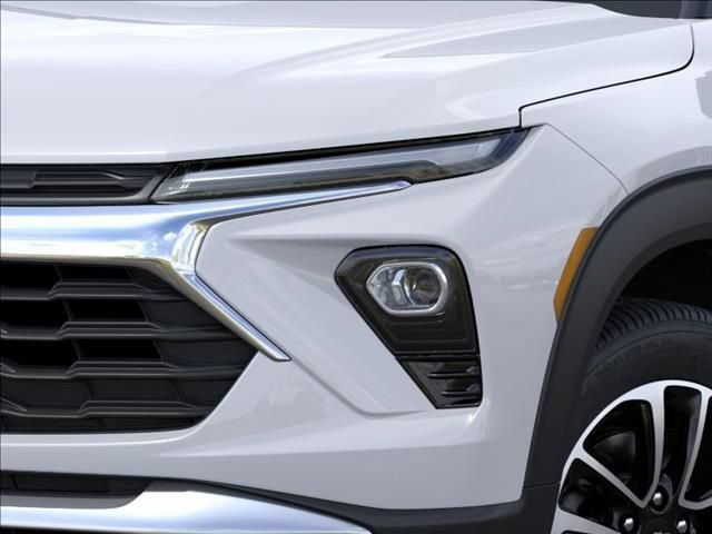 New 2026 Summit White Chevrolet LT image 10