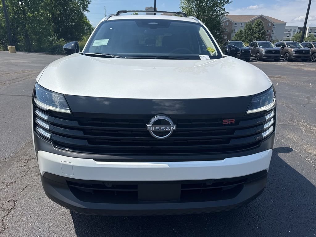 New 2026 Aspen White TriCoat Nissan SR image 9