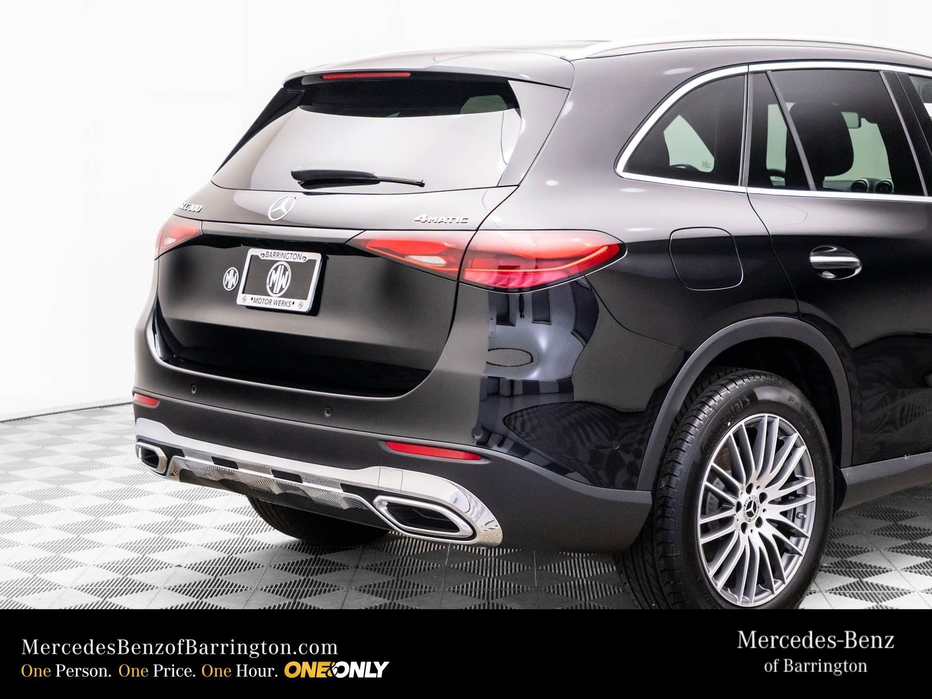 New 2026 Black Mercedes-Benz GLC 300 image 75