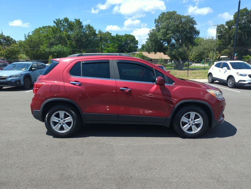 Used 2018 Red Chevrolet LT image 8