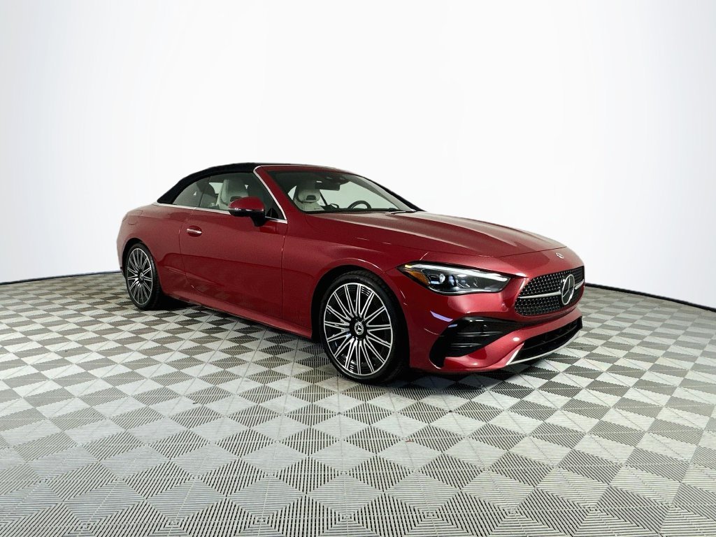 Certified Used 2025 Red Mercedes-Benz CLE 300 image 33