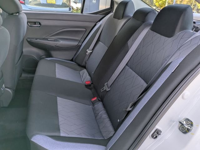 2025 Nissan Versa Sedan SV - Photo 23