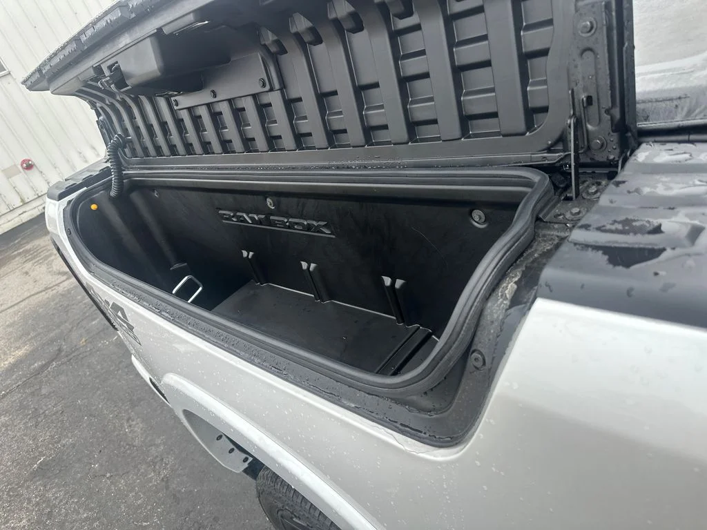 2026 RAM 1500 Laramie - Photo 29
