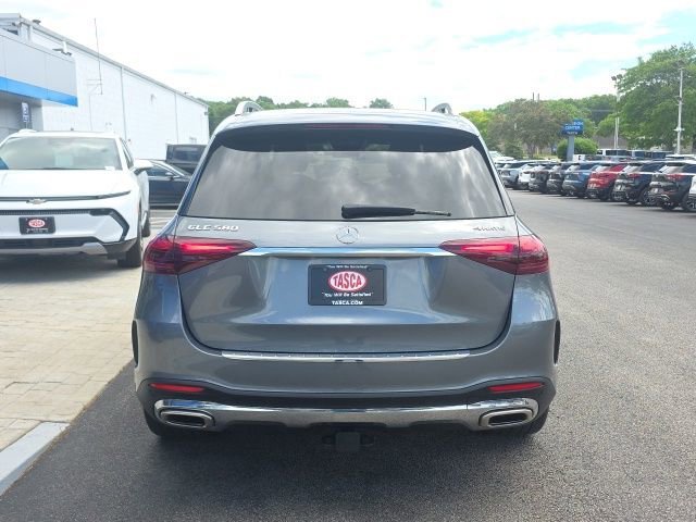 Used 2024 Gray Mercedes-Benz GLE 580 image 3