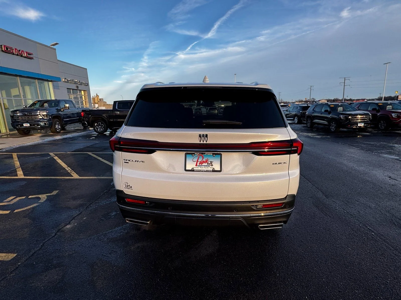 2026 Buick Enclave Preferred - Photo 8