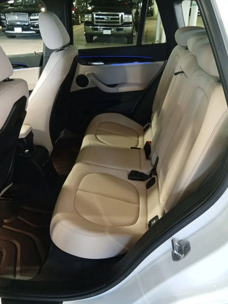 Used 2021 Mineral White Metallic BMW xDrive28i image 10