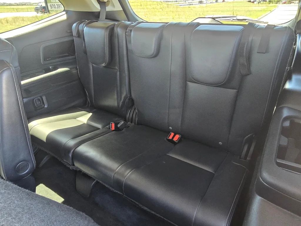 Used 2021 Magnetite Gray Metallic Subaru Limited image 23