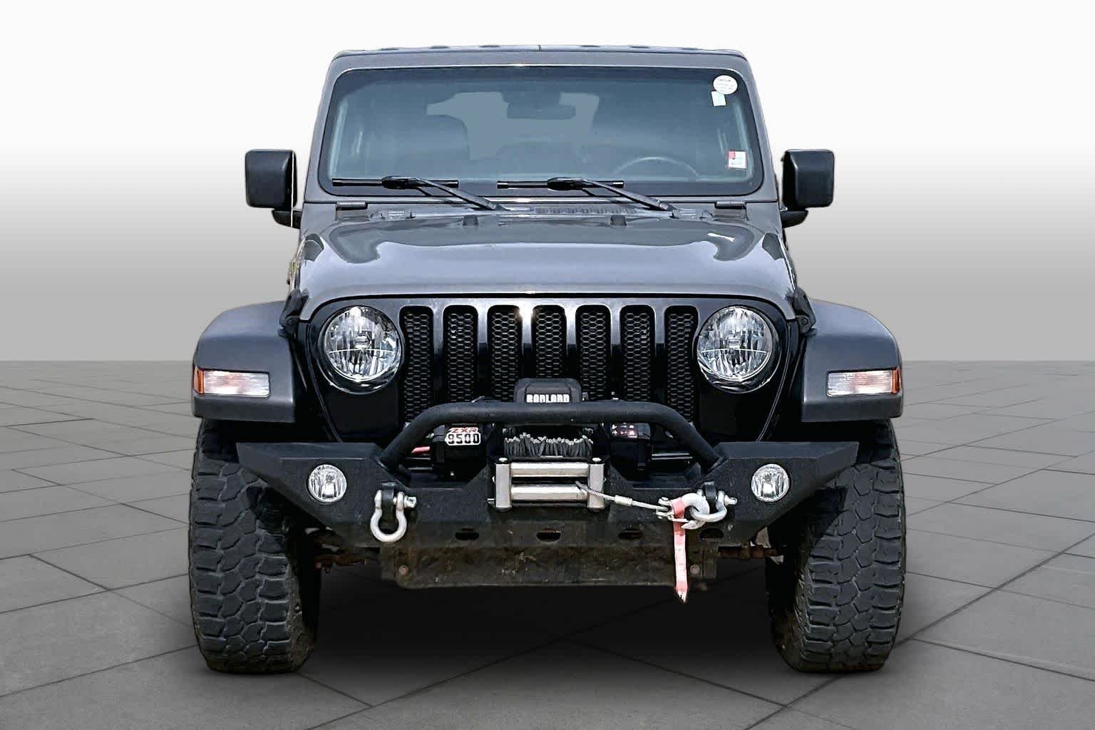 Used 2021 Sting-Gray Clearcoat Jeep Unlimited Willys Sport image 3