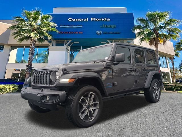 Used 2025 Gray Jeep Sport S 4xe image 9