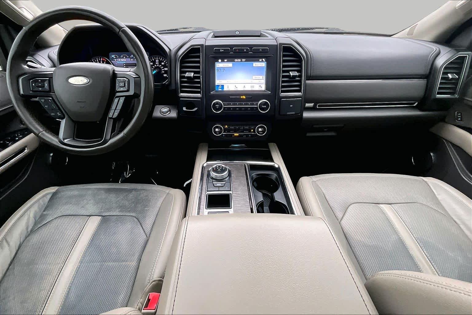 Used 2019 White Platinum Metallic Tri-Coat Ford Limited image 14