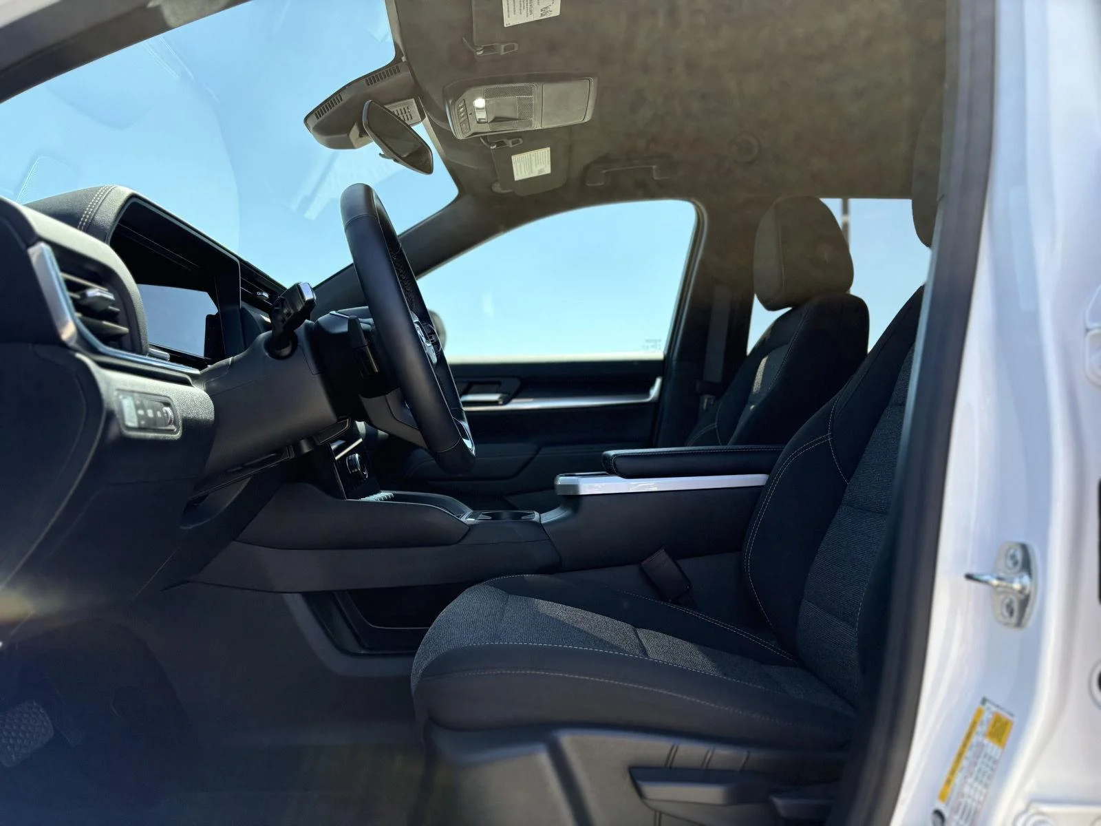 Used 2026 Summit White GMC FWD Elevation image 11