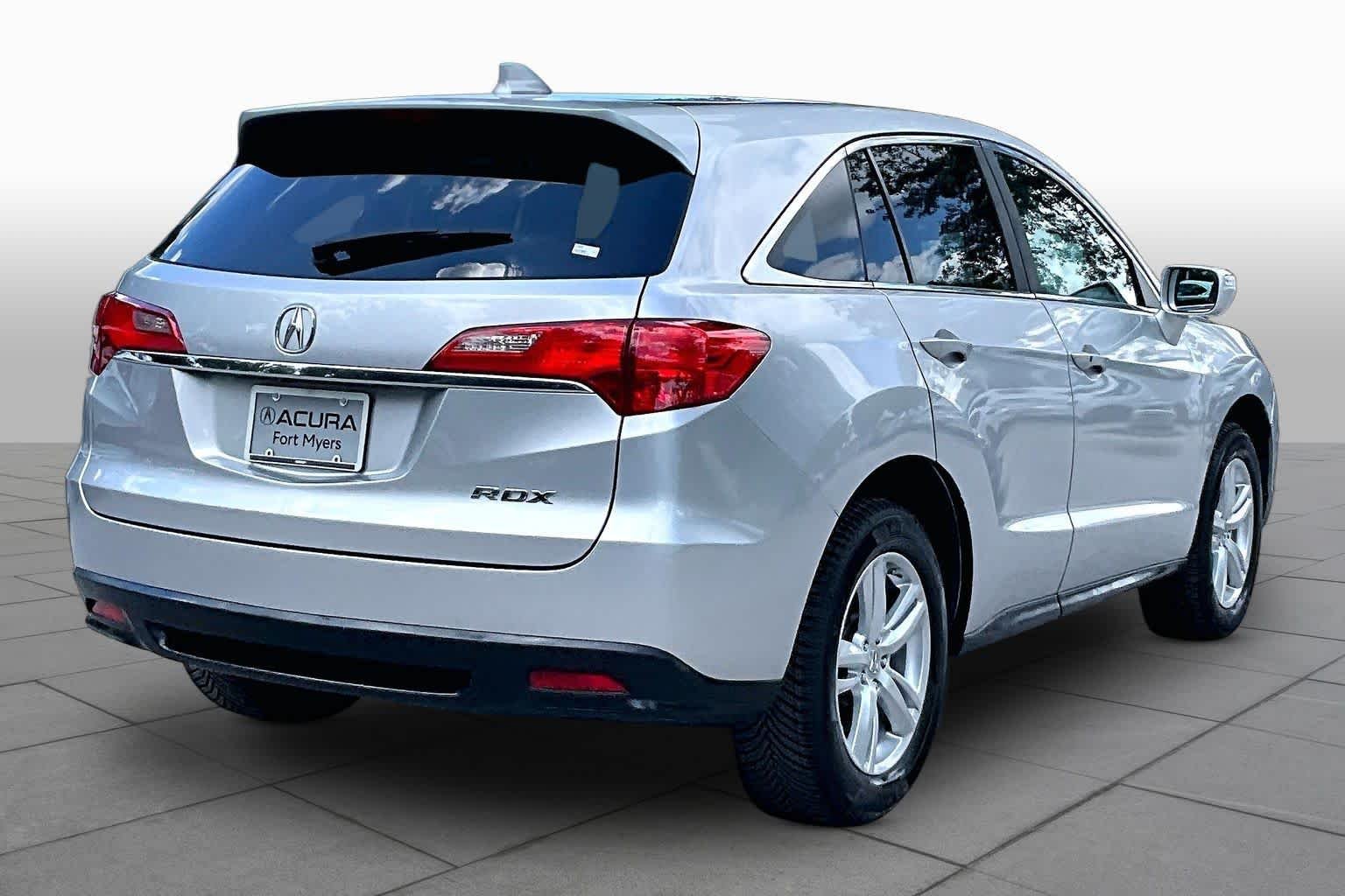 Used 2014 Forged Silver Metallic Acura  image 13