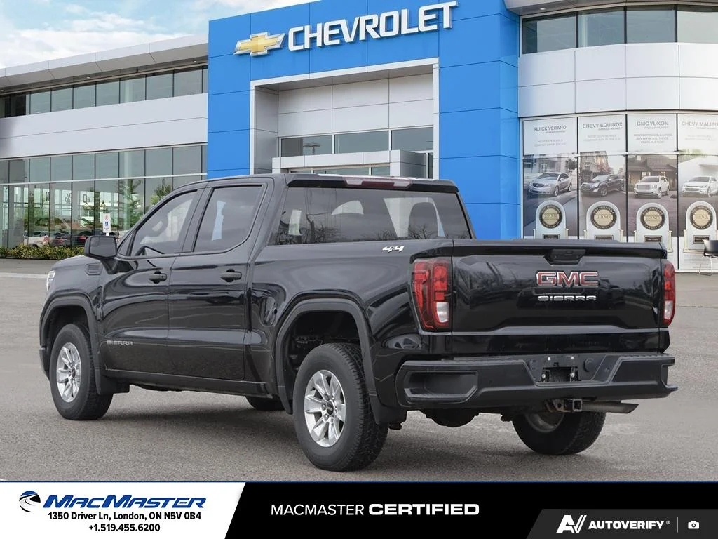 Used 2021  GMC  image 4
