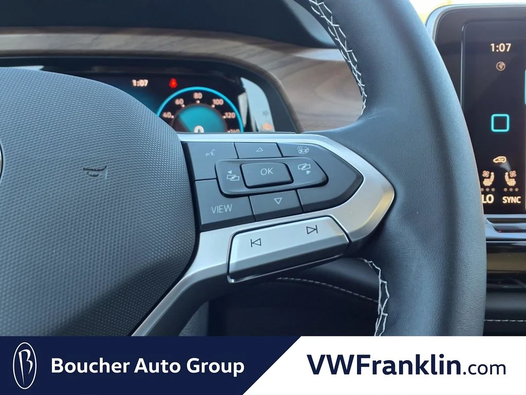 New 2026 Pure Gray Volkswagen 2.0T SE w/Technology image 13