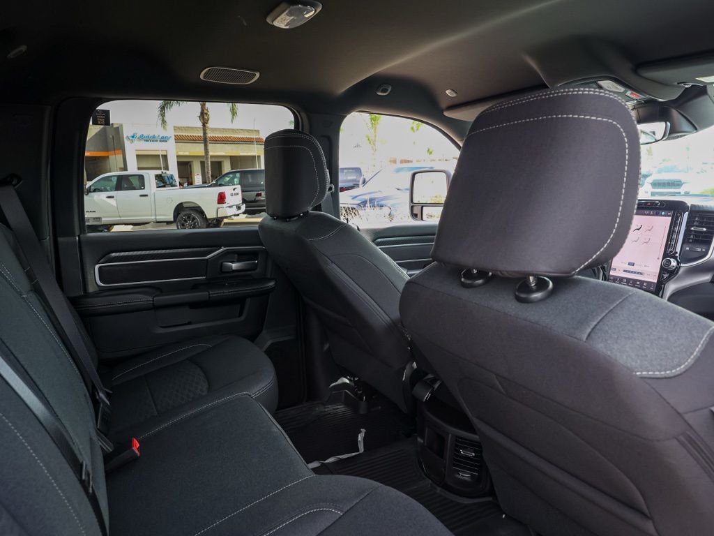 New 2026 Granite Crystal Metallic Clear-Coat Exterior Paint RAM Big Horn image 15