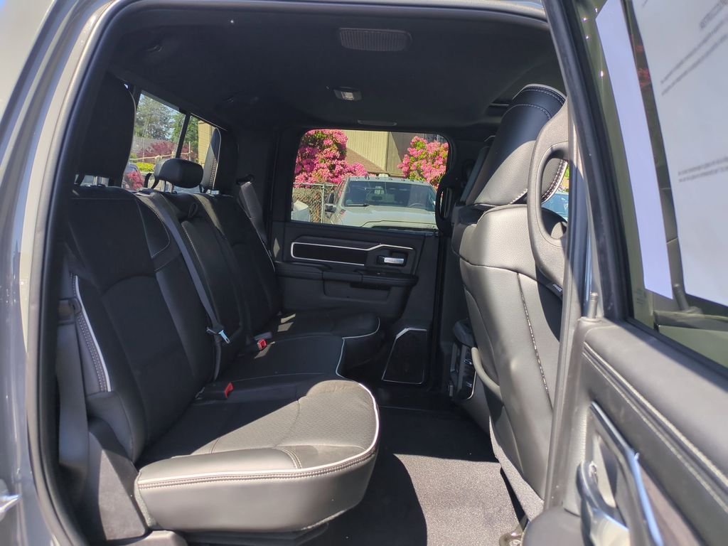 New 2026 Ceramic Gray Clear-Coat Exterior Paint RAM Laramie image 15