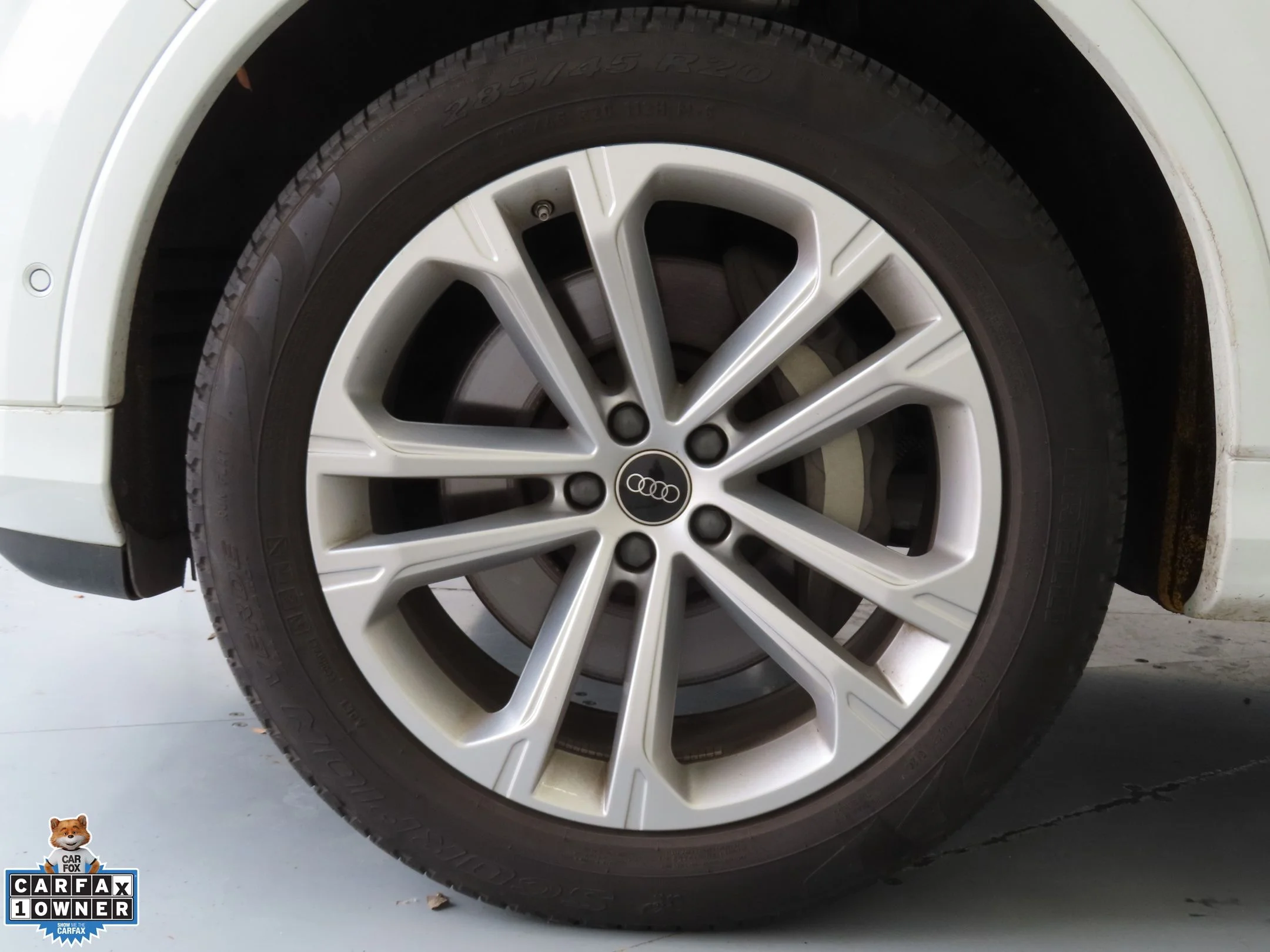 Used 2025 White Audi 55 Premium Plus image 27