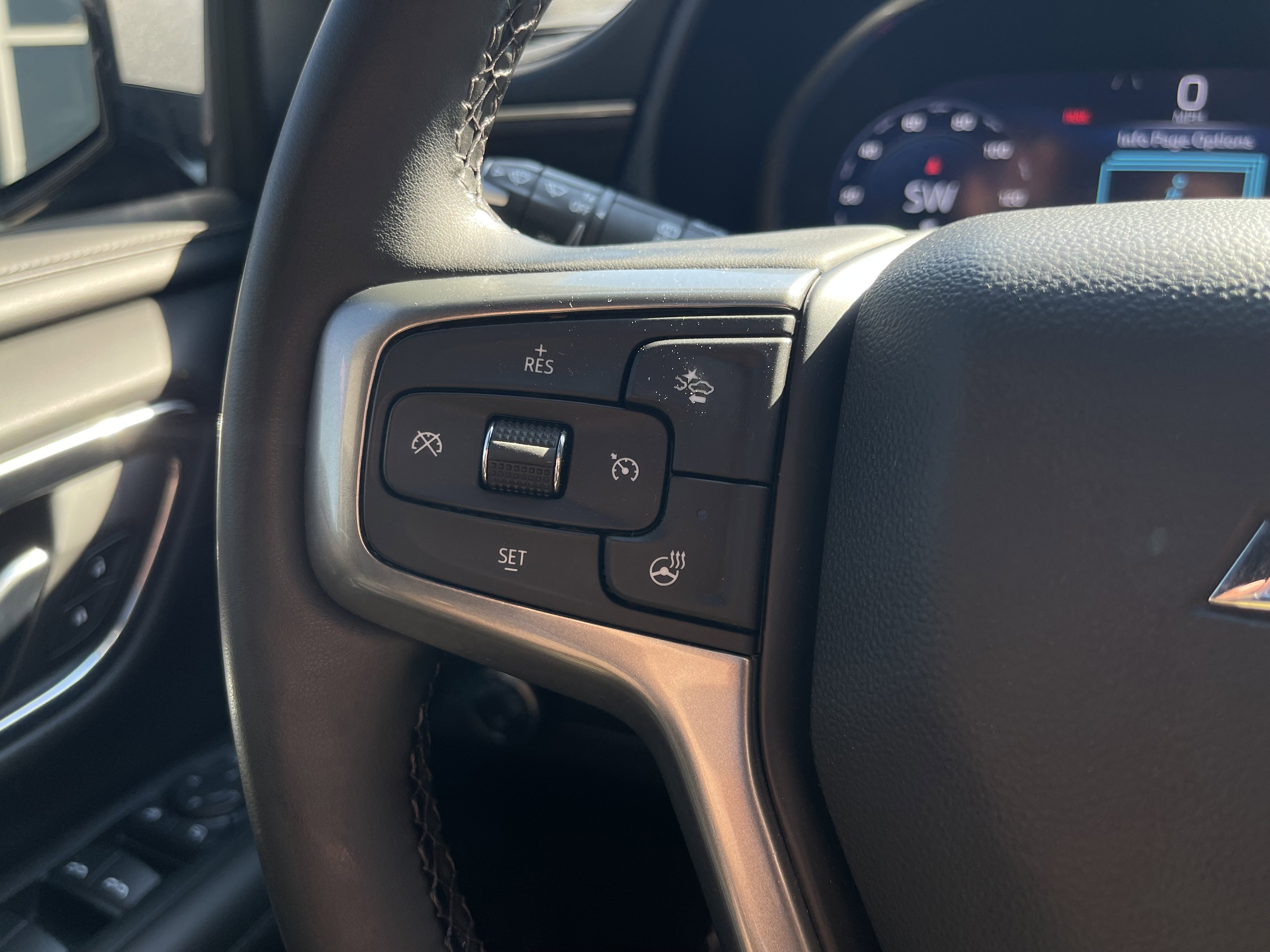 2023 Chevrolet Tahoe Z71 - Photo 12