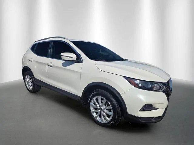Used 2024 Glacier White Nissan S image 5