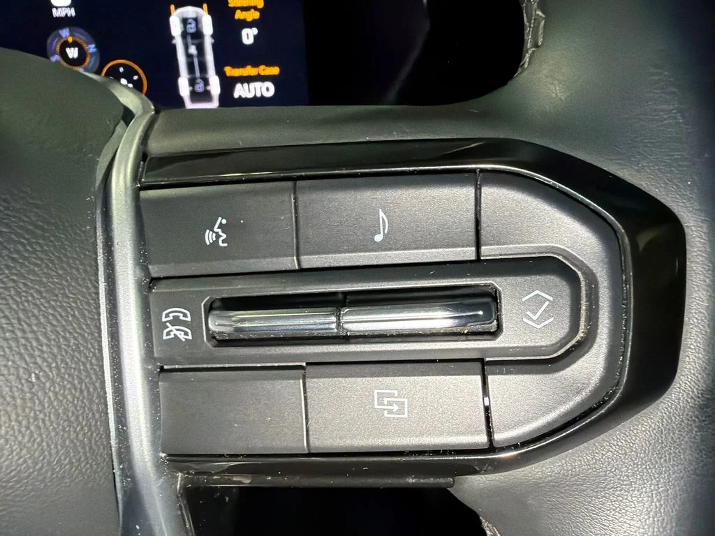 Used 2023 Sand Dune Metallic Chevrolet 4WD ZR2 image 29