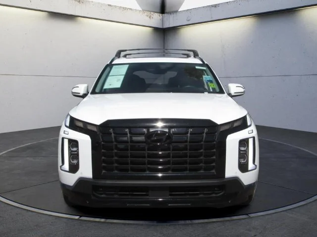 Used 2025 White Hyundai XRT image 3
