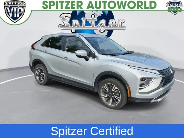 Certified Used 2025  Mitsubishi SE image 2