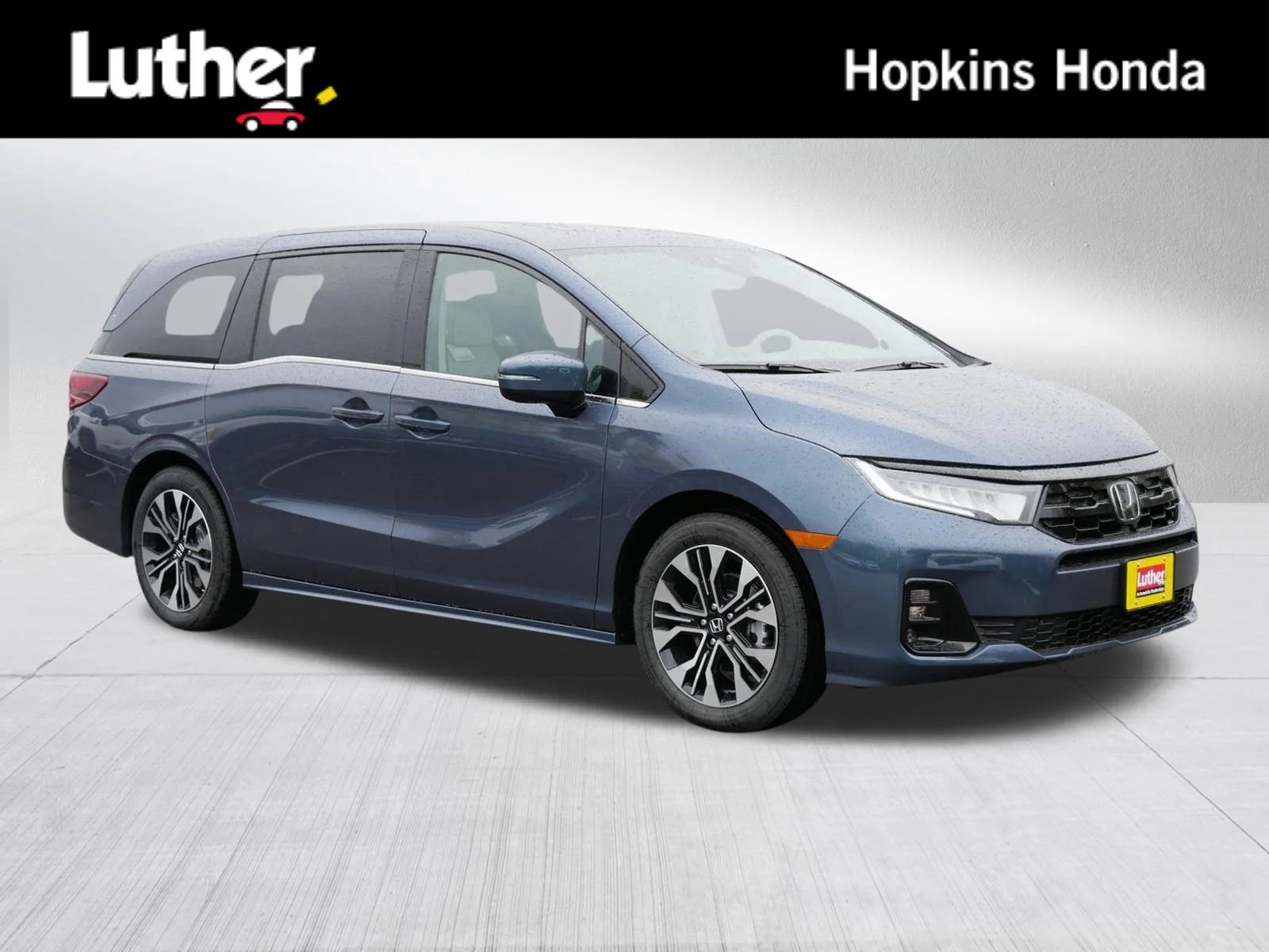 2026 Honda Odyssey Elite's photo