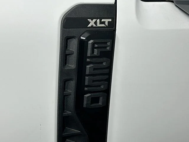 New 2026 White Ford XLT image 25