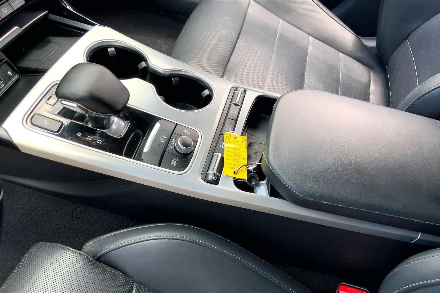 Used 2021 Snow White Pearl Kia GT2 image 15