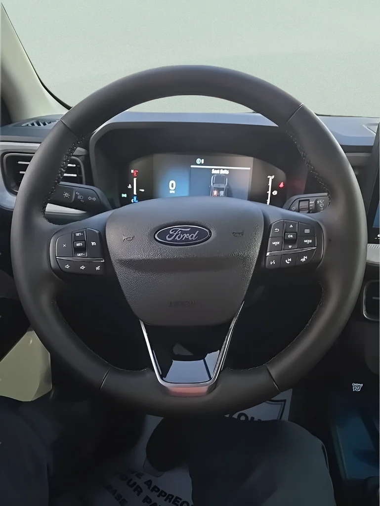New 2026 Orange Fury Metallic Tri-Coat Ford XLT image 12