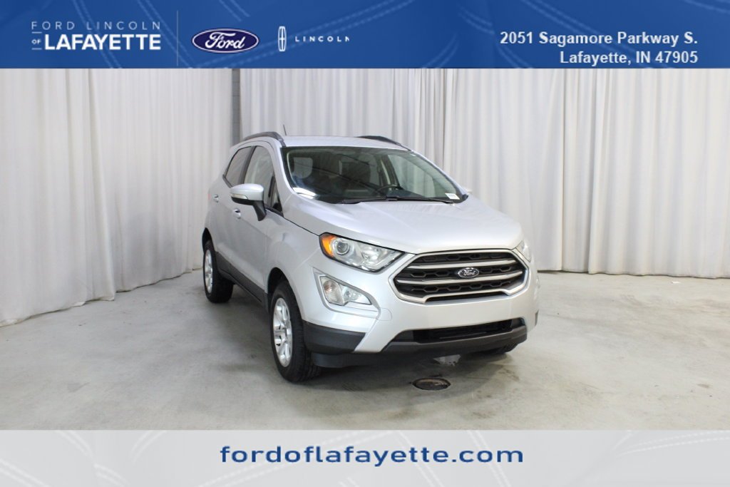 Used 2019 Silver Metallic Ford SE image 1