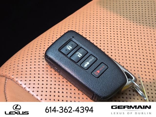 Used 2014  Lexus 250 image 39