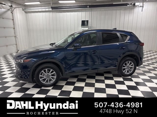 2023 Mazda CX-5 S Select Package Auto AWD's photo
