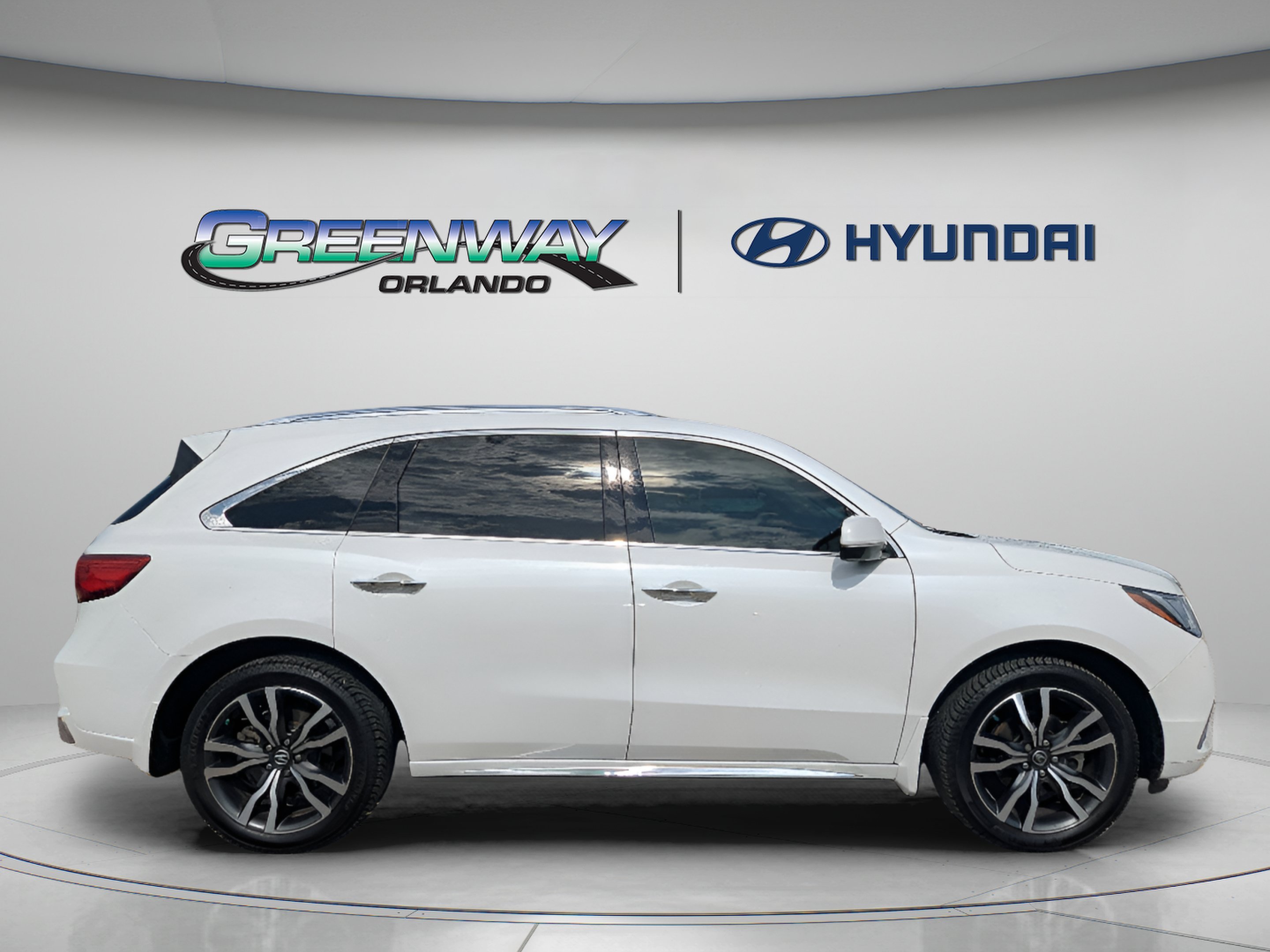 Used 2020 Platinum White Pearl Acura Advance image 9