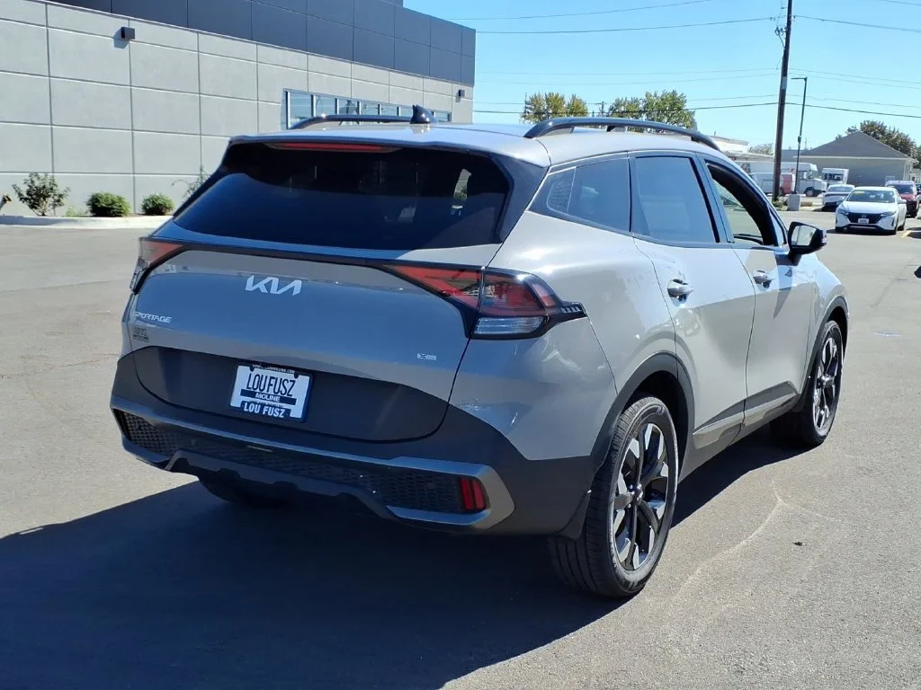 Used 2024 Gray Kia X-Line image 4