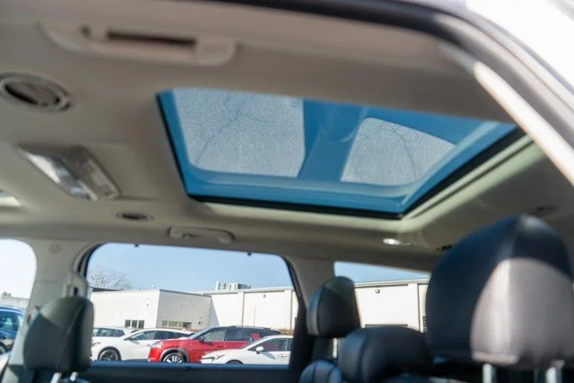 Used 2021 White Kia SX image 14