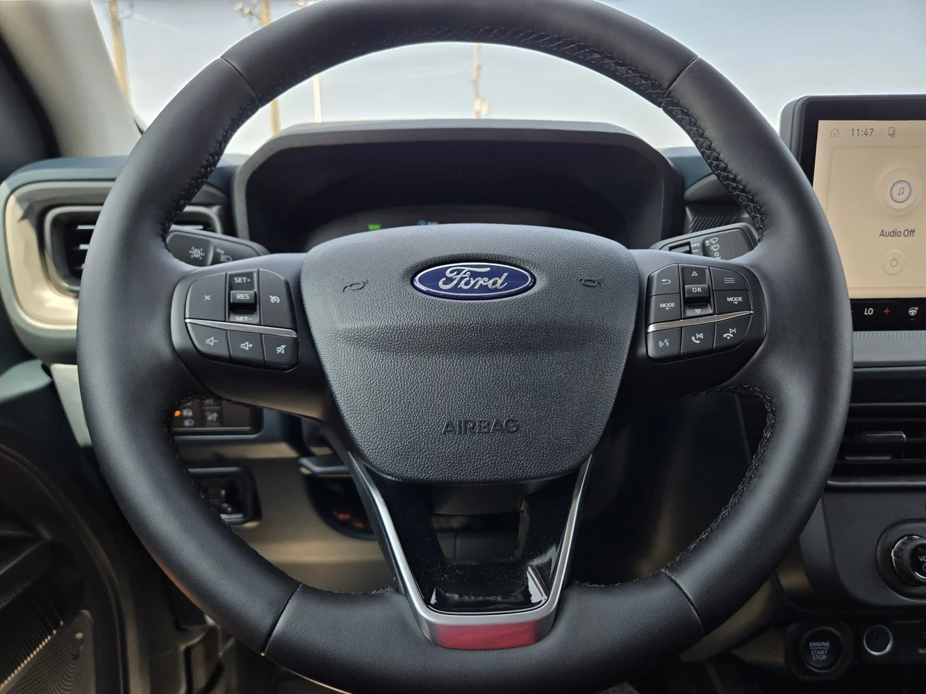 New 2026 Space White Metallic Ford XLT image 11