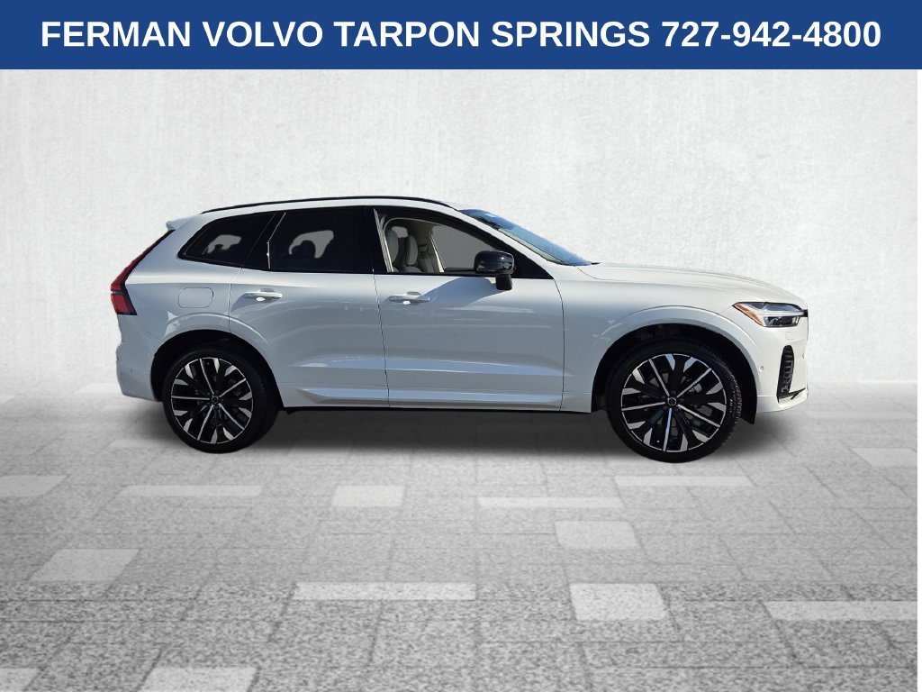 New 2027 Crystal White Volvo Ultra image 9