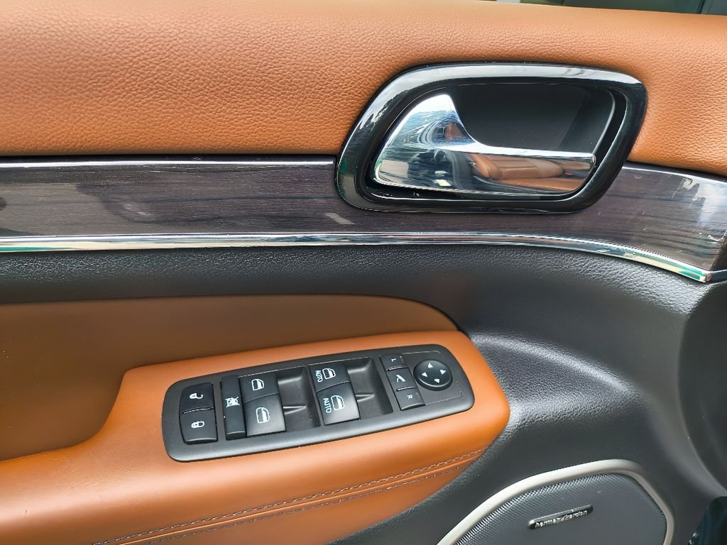 2021 Jeep Grand Cherokee Overland - Photo 9