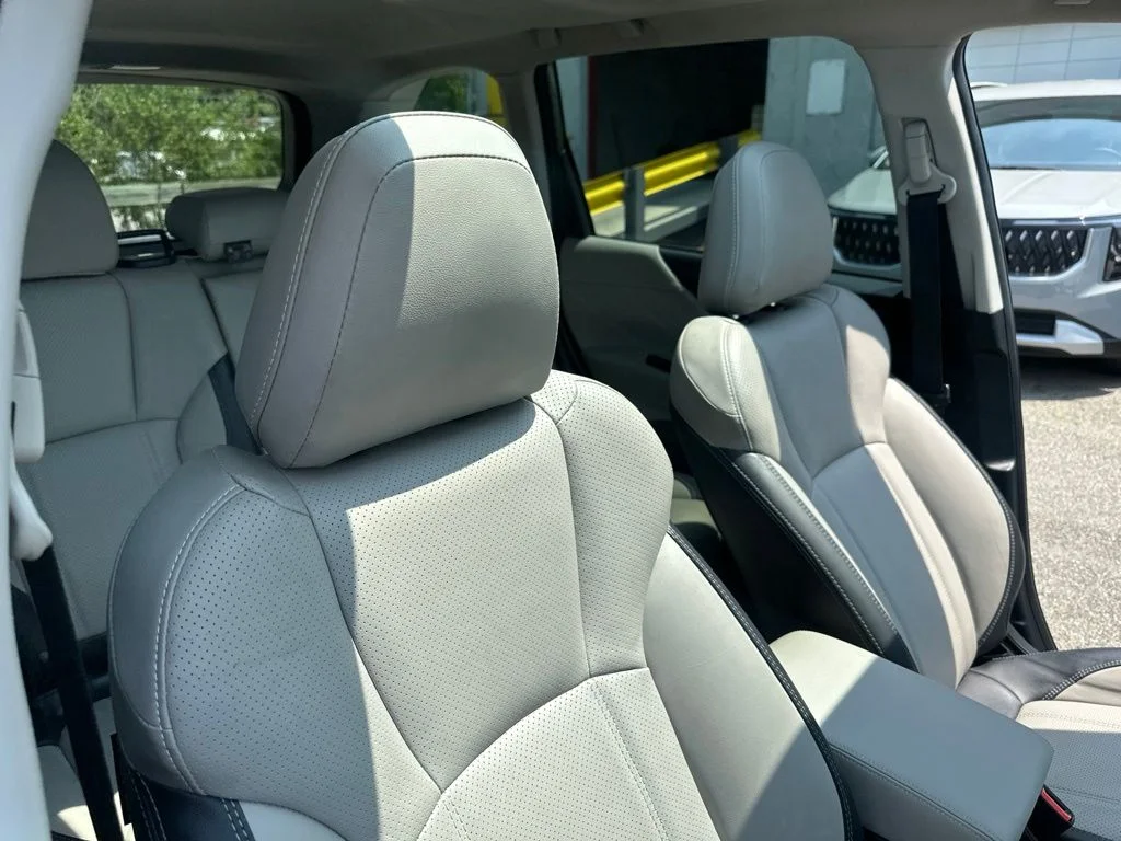 Used 2020 Green Subaru Limited image 36