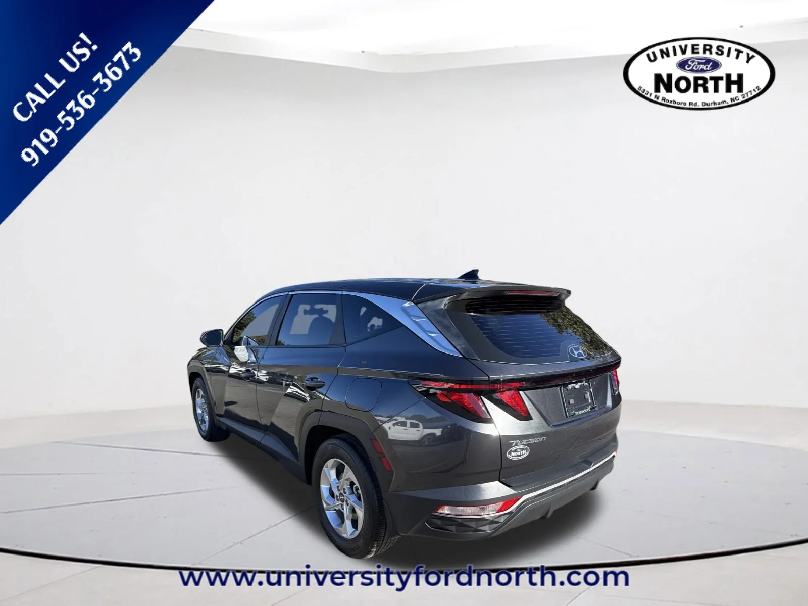 Used 2024 Dark Gray Metallic Hyundai SE image 5