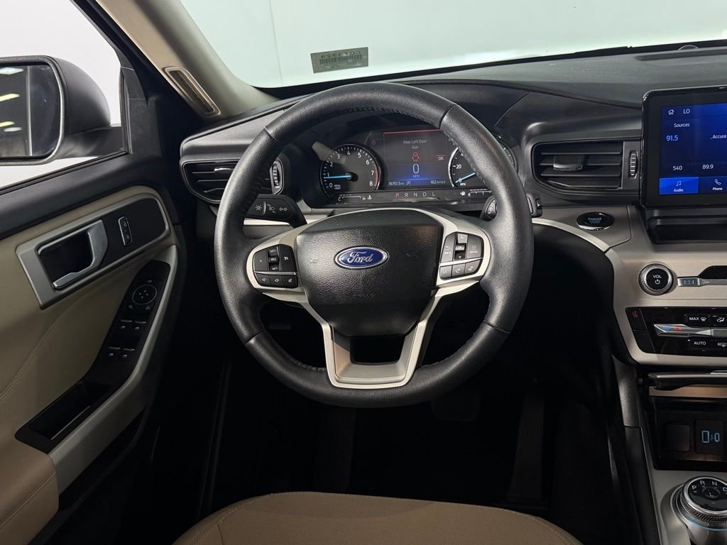 Used 2023 White Ford XLT image 11