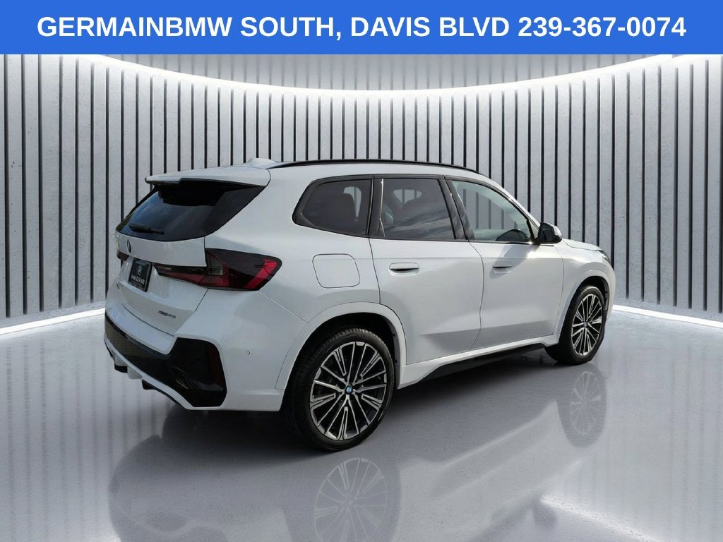 Certified Used 2026 Alpine White BMW xDrive28i image 5