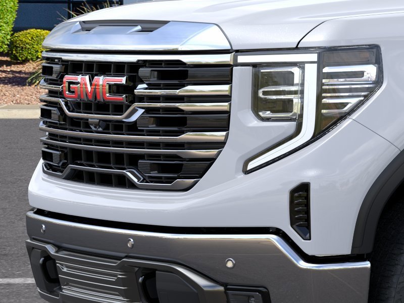 2026 GMC Sierra 1500 SLT - Photo 13