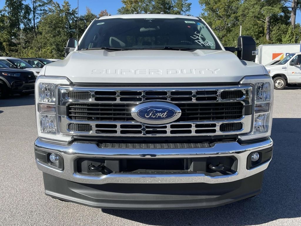 New 2026 Oxford White Ford F-350® XL image 2