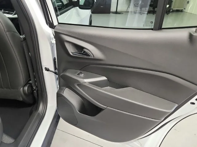 2026 Chevrolet Trax LT - Photo 26