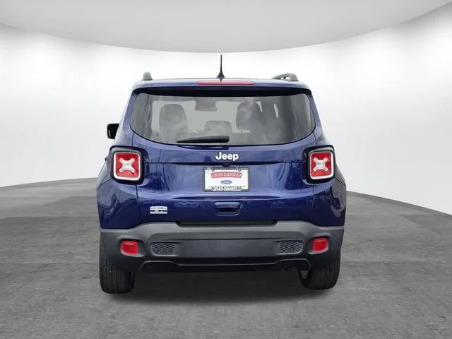 Certified Used 2021 Jetset Blue Clearcoat Jeep Latitude image 5