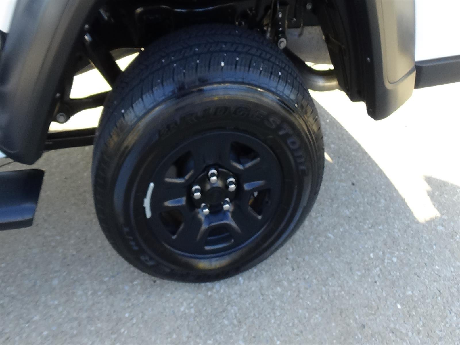 Certified Used 2025 Bright White Clear Coat (pw7) Jeep Sport image 11