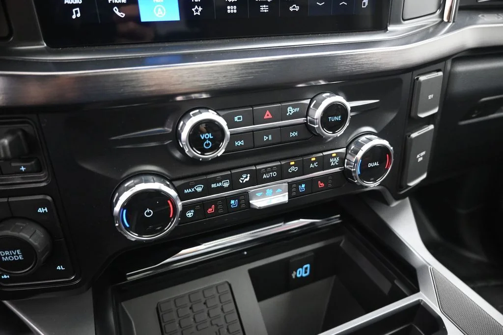 New 2026 Avalanche Ford Lariat image 17