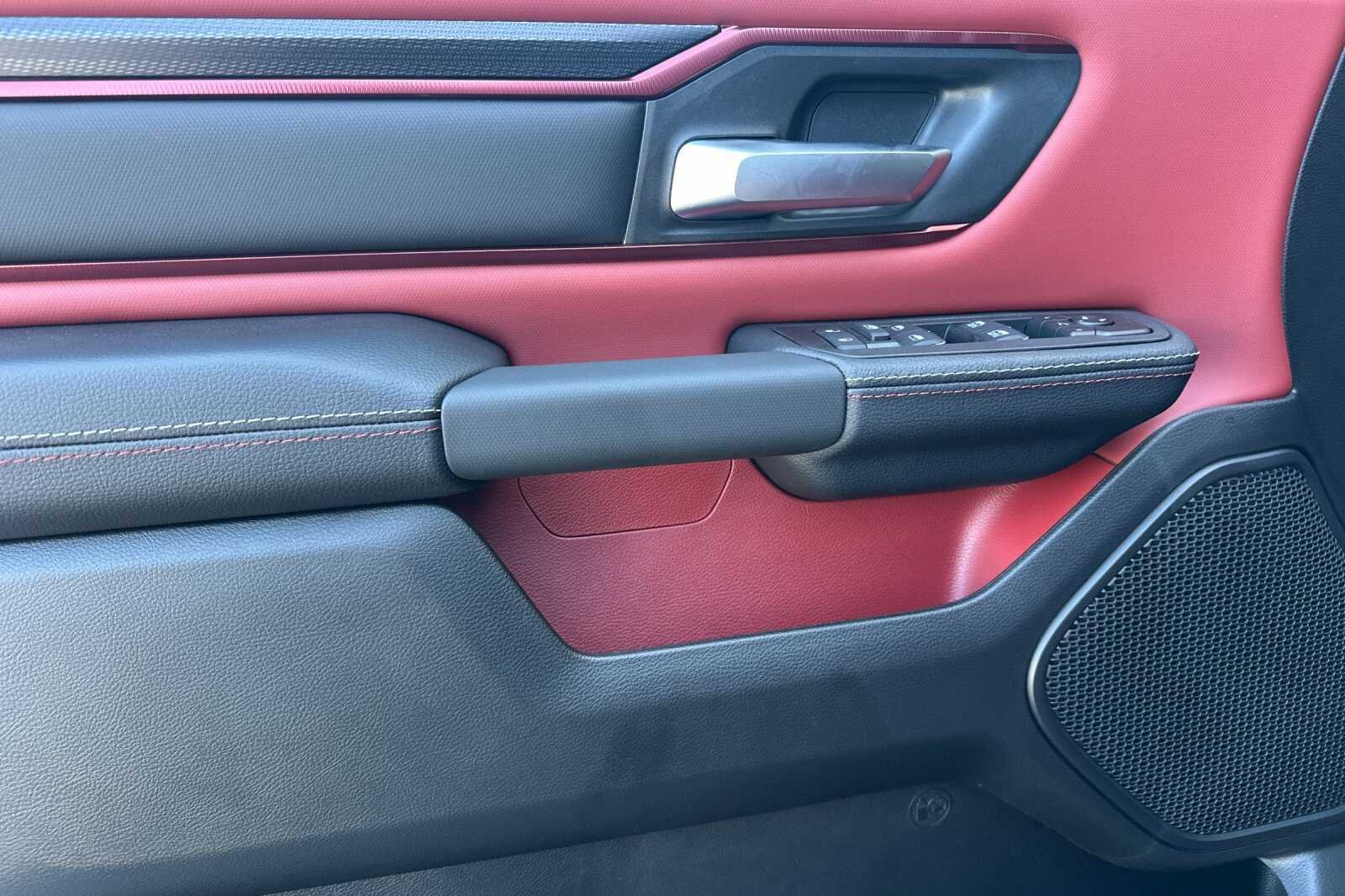 2026 RAM 1500 Rebel - Photo 11